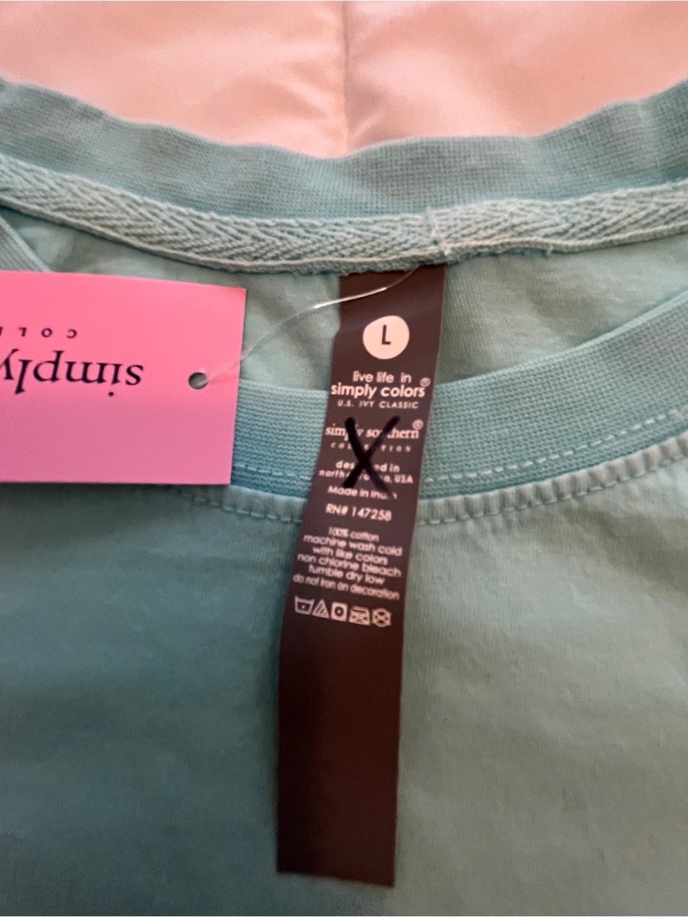Simply Southern “Sun-kissed Cowgirl” AquaTee Size Large - Picture 3 of 3